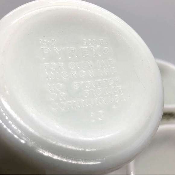 Pyrex Mugs - Spring Blossom - Picture 3 of 7